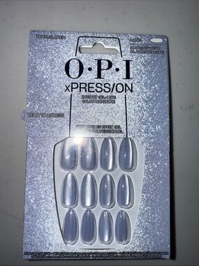 OPI Silver Trailglazer xPRESS/ON Shimmer Press-On Nails